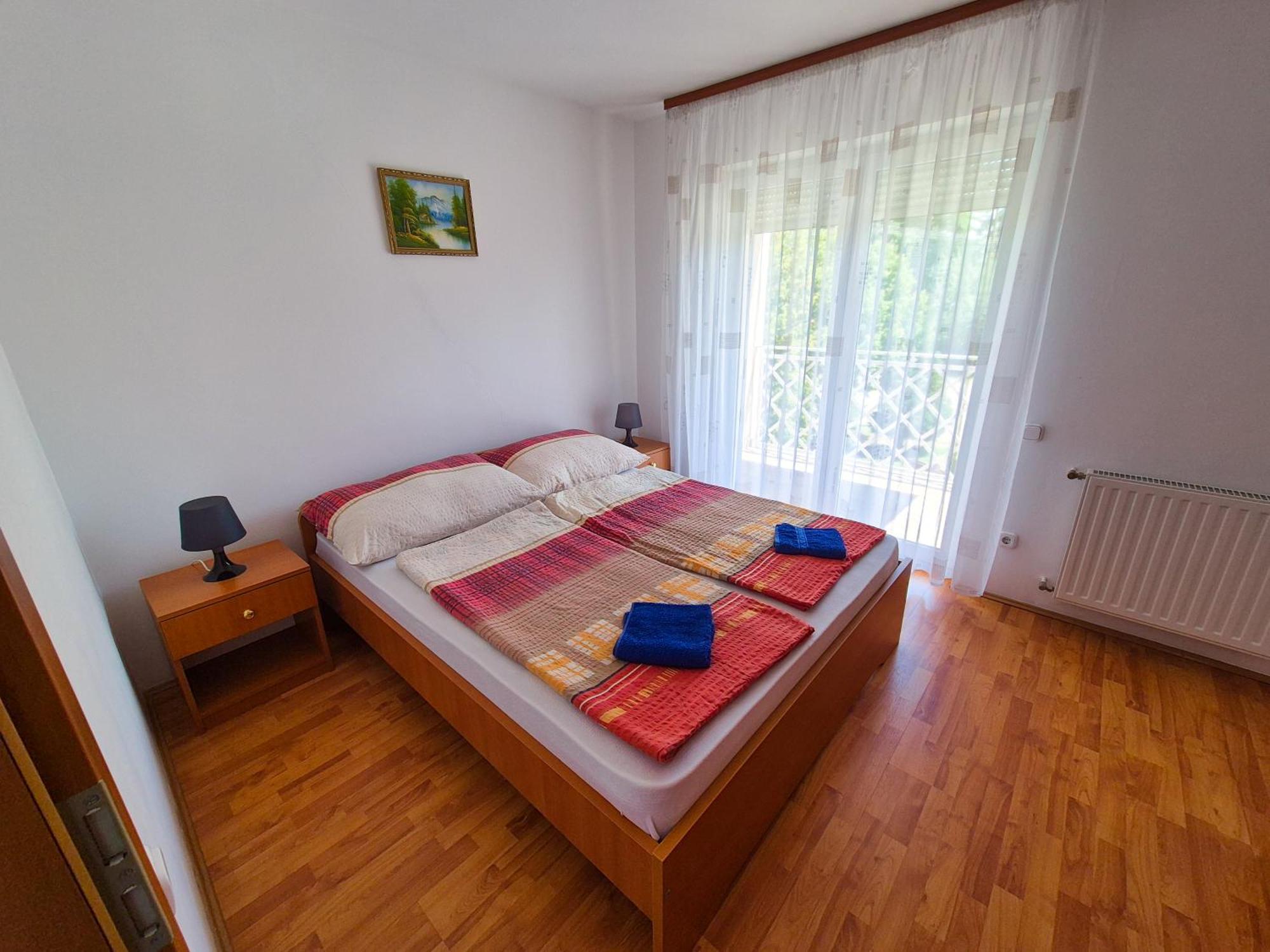 Ildiko Apartmanhaz 자르마디 외부 사진